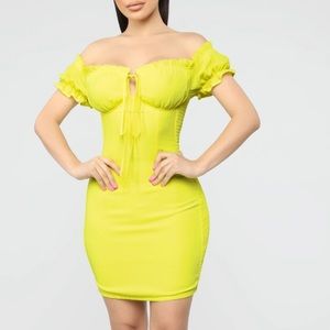 NEW WITH TAGS MAE MINI DRESS